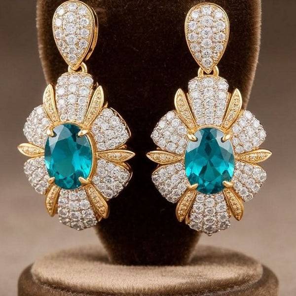 Earings for woman or girls Luxry Feel